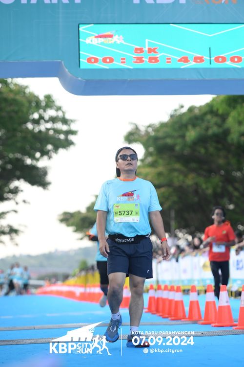 Race photo from KBP City Run 2024
