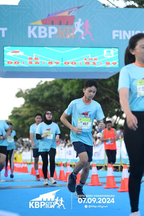 Race photo from KBP City Run 2024