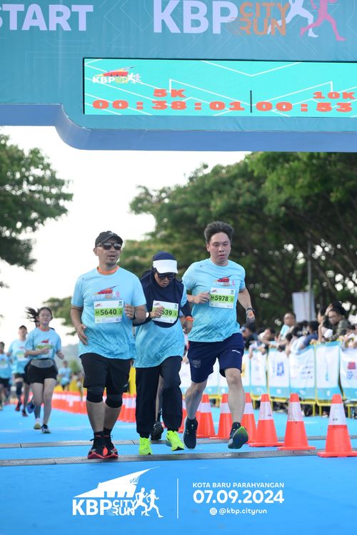 Race photo from KBP City Run 2024