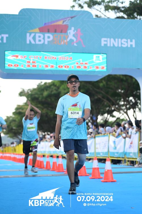 Race photo from KBP City Run 2024