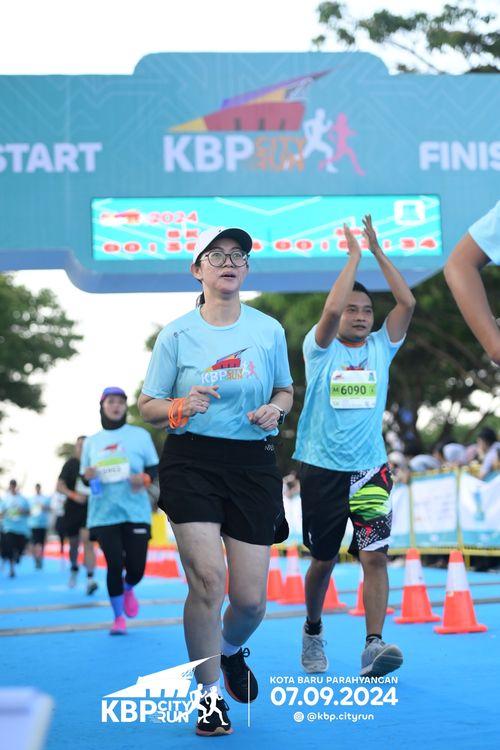 Race photo from KBP City Run 2024