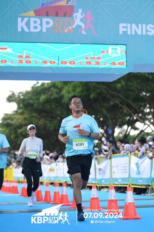 Race photo from KBP City Run 2024