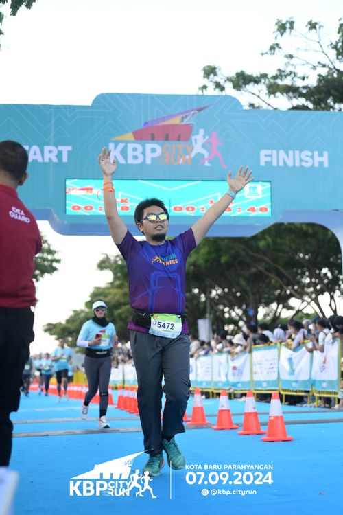 Race photo from KBP City Run 2024