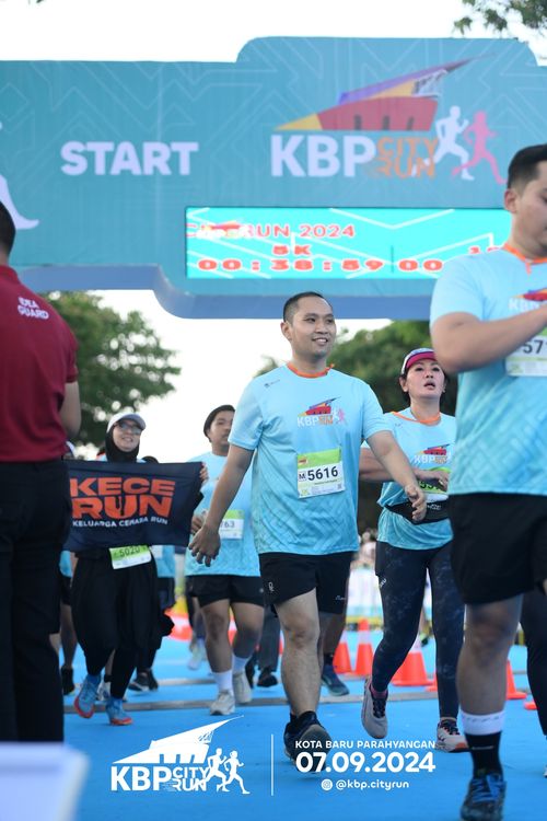 Race photo from KBP City Run 2024