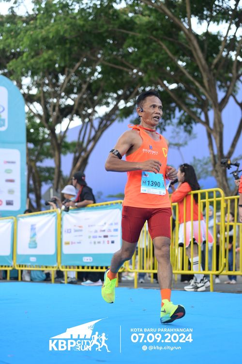 Race photo from KBP City Run 2024