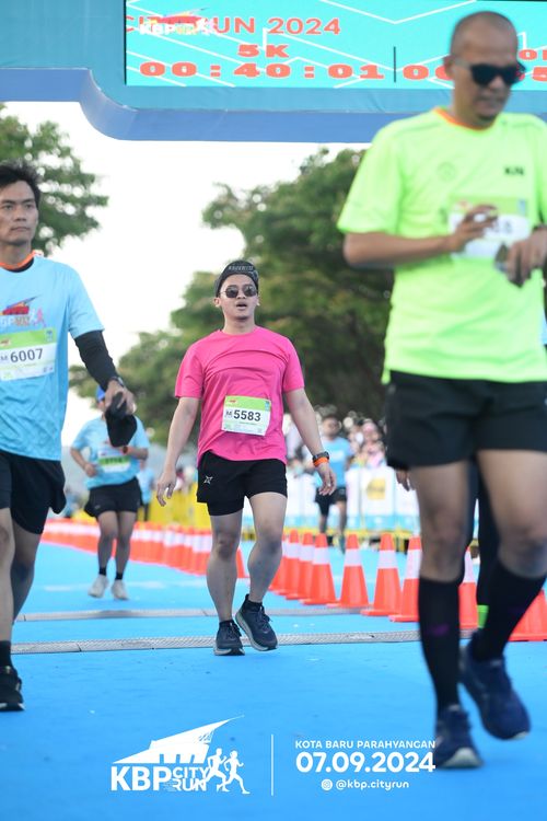 Race photo from KBP City Run 2024