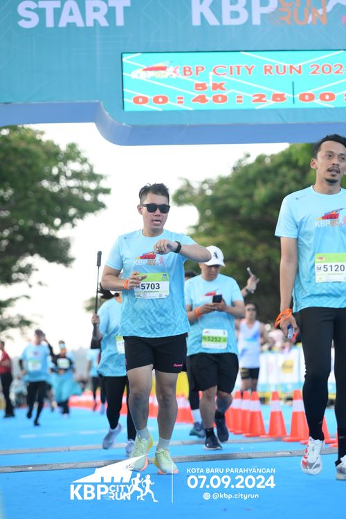 Race photo from KBP City Run 2024