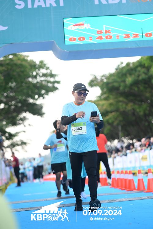 Race photo from KBP City Run 2024