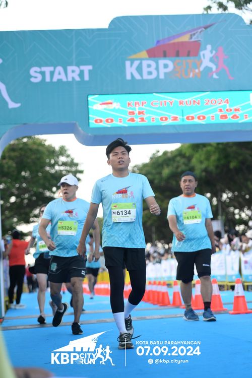 Race photo from KBP City Run 2024