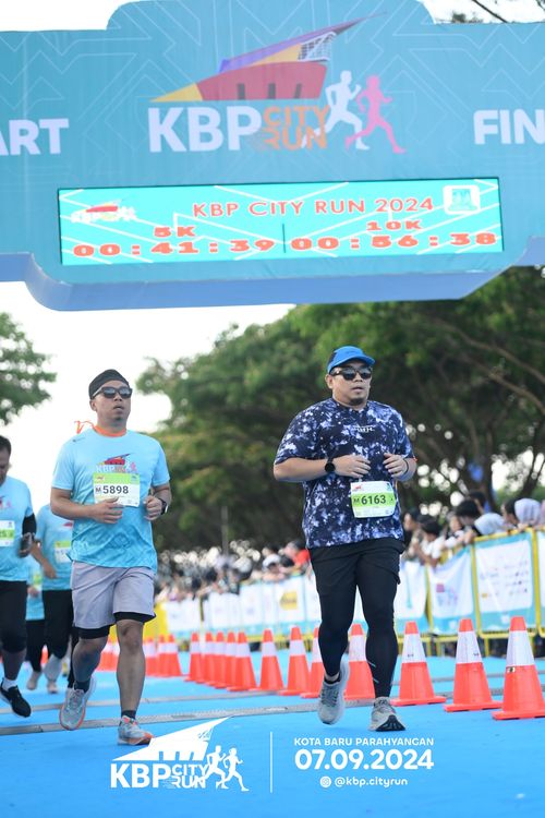 Race photo from KBP City Run 2024