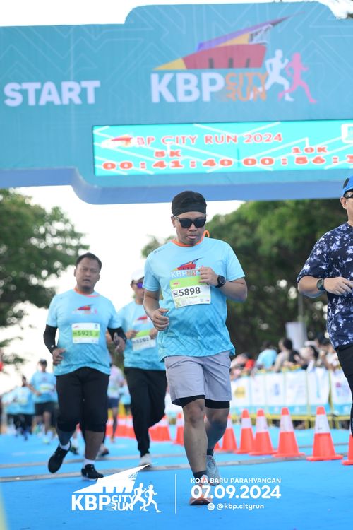 Race photo from KBP City Run 2024