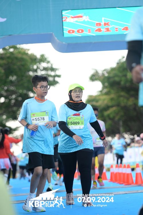 Race photo from KBP City Run 2024