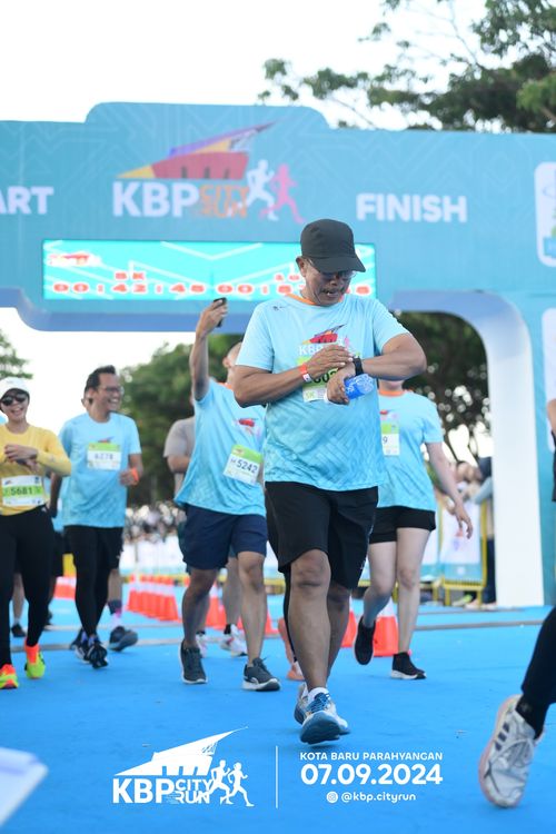 Race photo from KBP City Run 2024