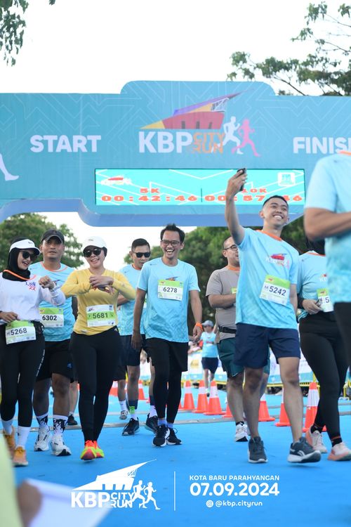 Race photo from KBP City Run 2024