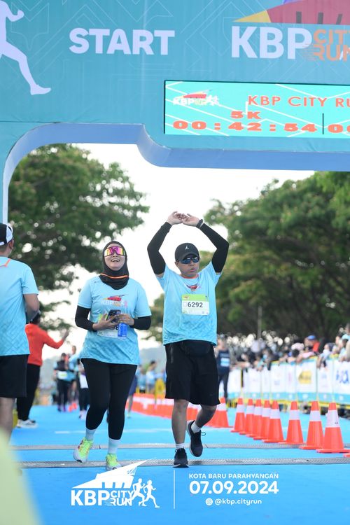 Race photo from KBP City Run 2024