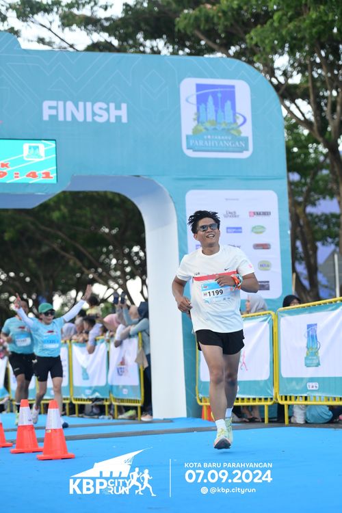 Race photo from KBP City Run 2024