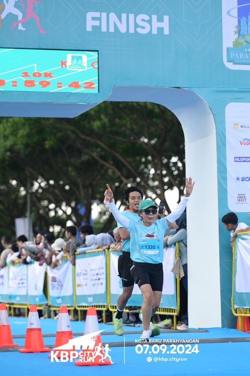 Race photo from KBP City Run 2024