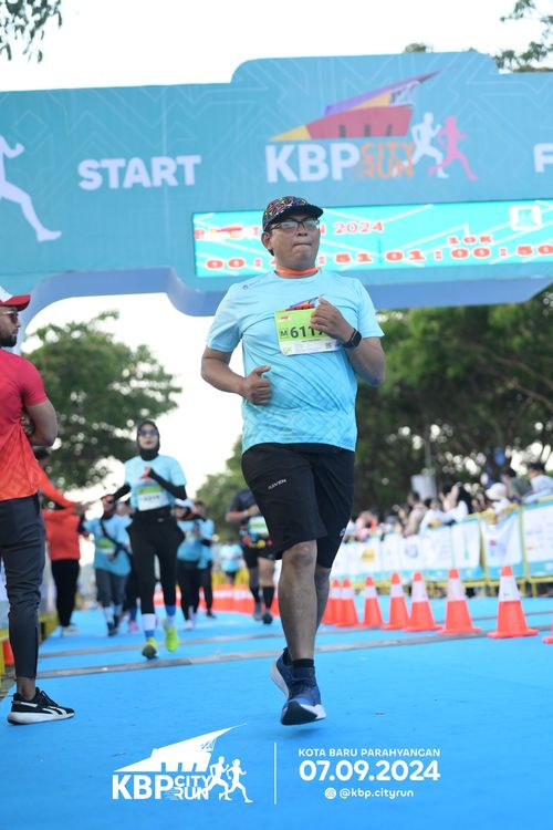 Race photo from KBP City Run 2024