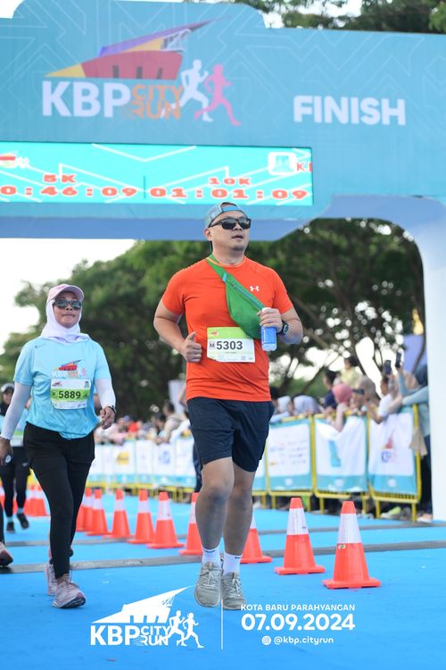 Race photo from KBP City Run 2024