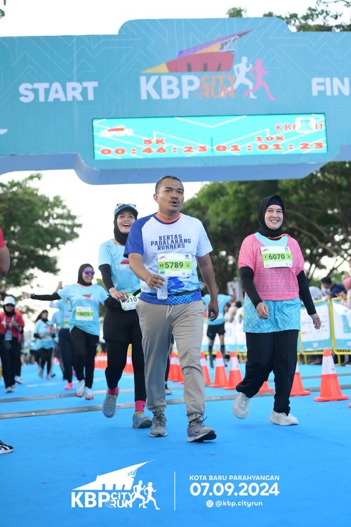 Race photo from KBP City Run 2024