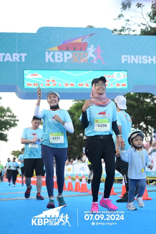 Race photo from KBP City Run 2024