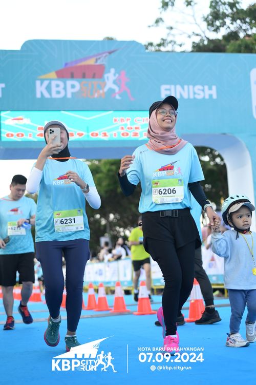 Race photo from KBP City Run 2024