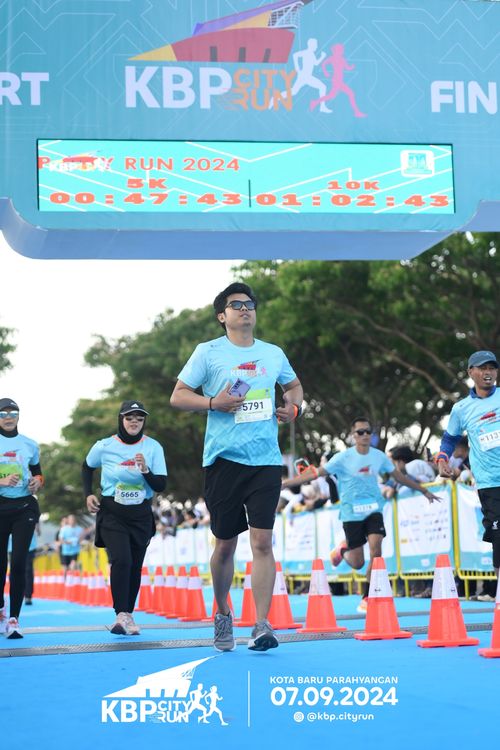 Race photo from KBP City Run 2024