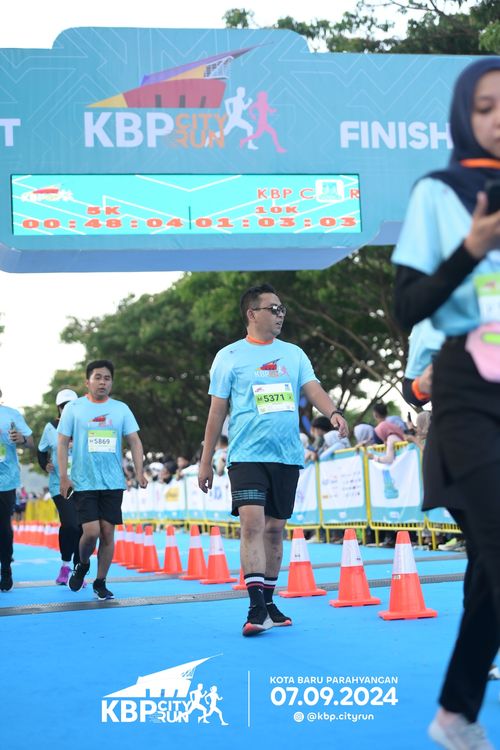 Race photo from KBP City Run 2024