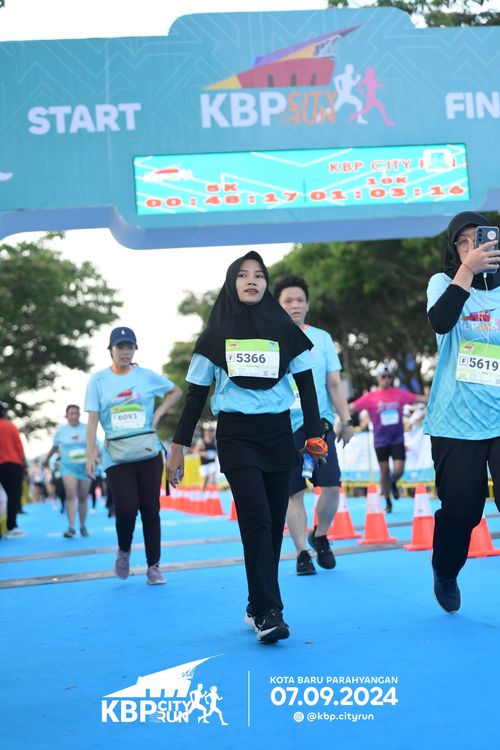 Race photo from KBP City Run 2024