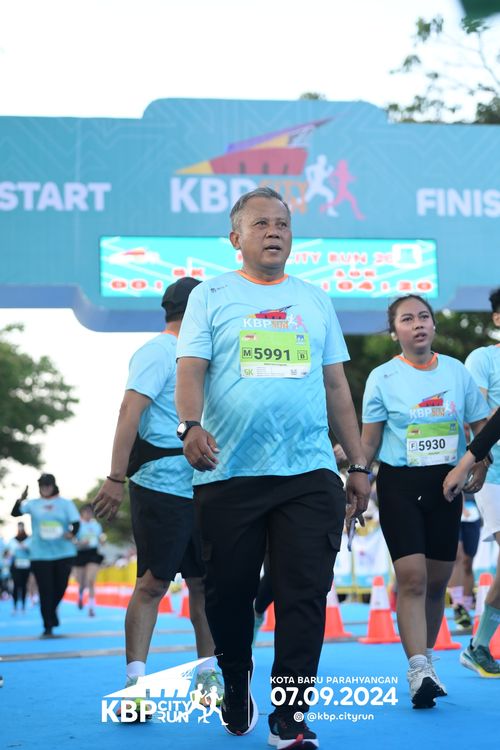 Race photo from KBP City Run 2024
