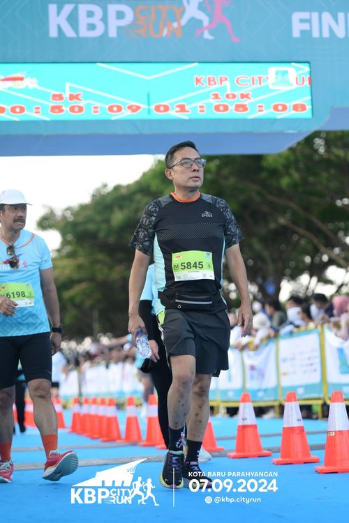 Race photo from KBP City Run 2024