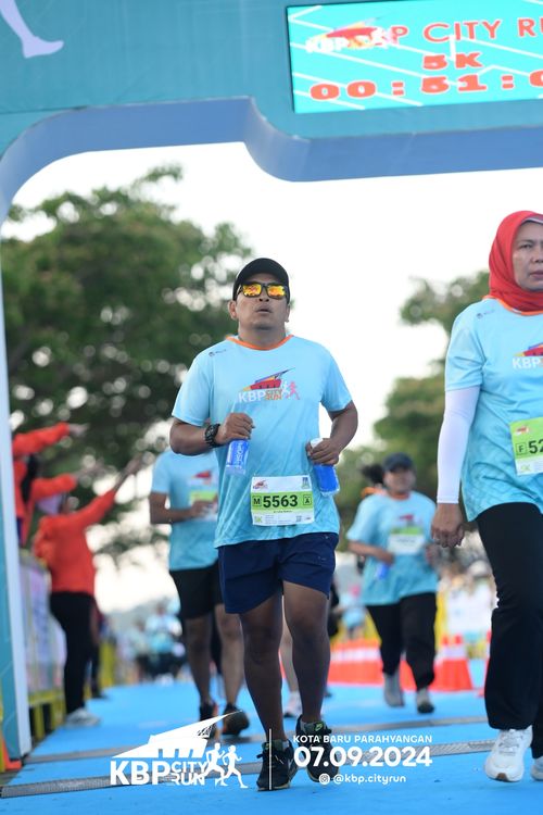 Race photo from KBP City Run 2024