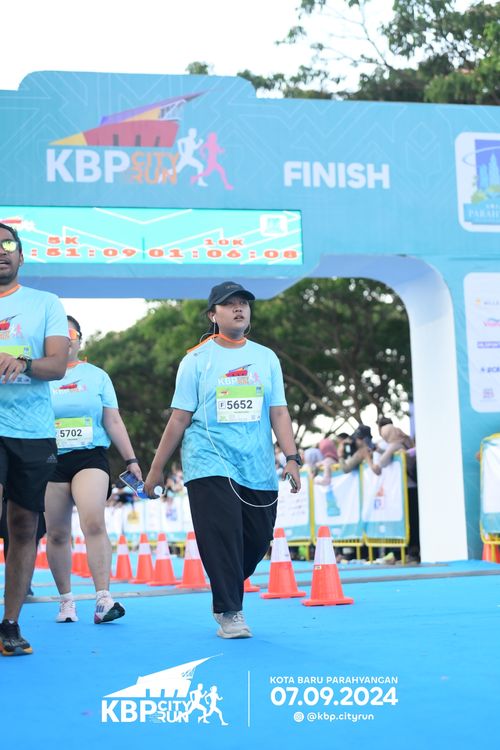 Race photo from KBP City Run 2024