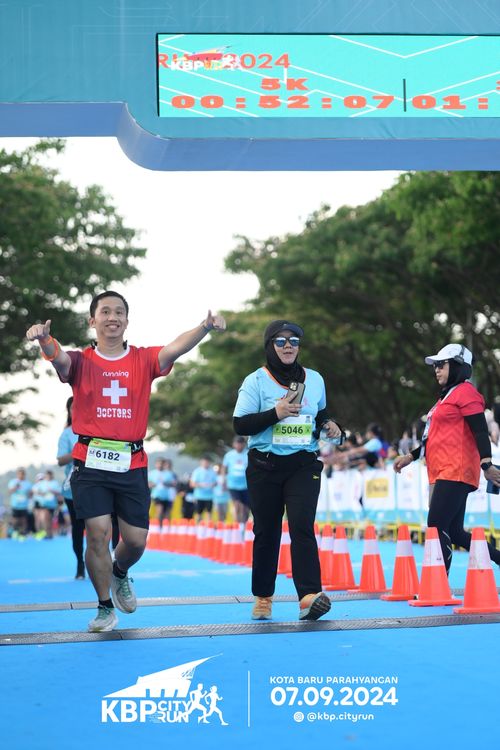 Race photo from KBP City Run 2024
