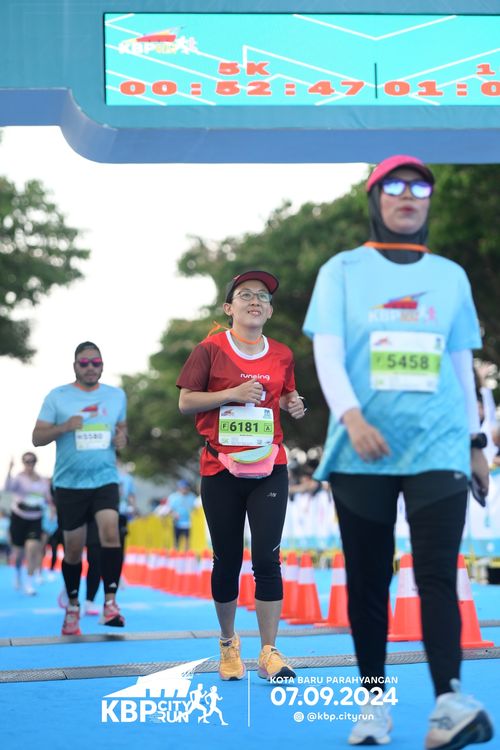 Race photo from KBP City Run 2024