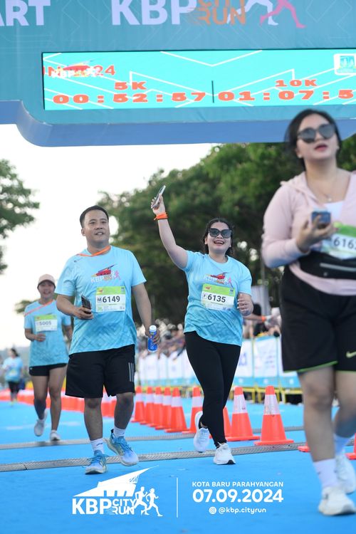 Race photo from KBP City Run 2024