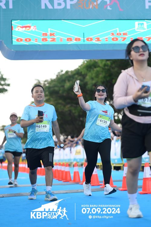 Race photo from KBP City Run 2024