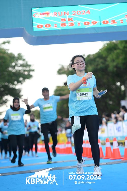 Race photo from KBP City Run 2024