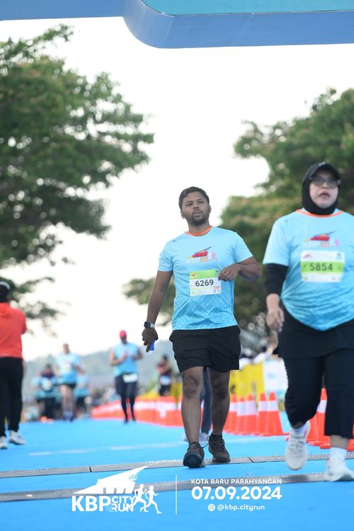 Race photo from KBP City Run 2024