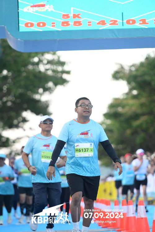 Race photo from KBP City Run 2024