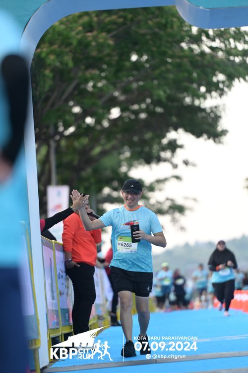 Race photo from KBP City Run 2024