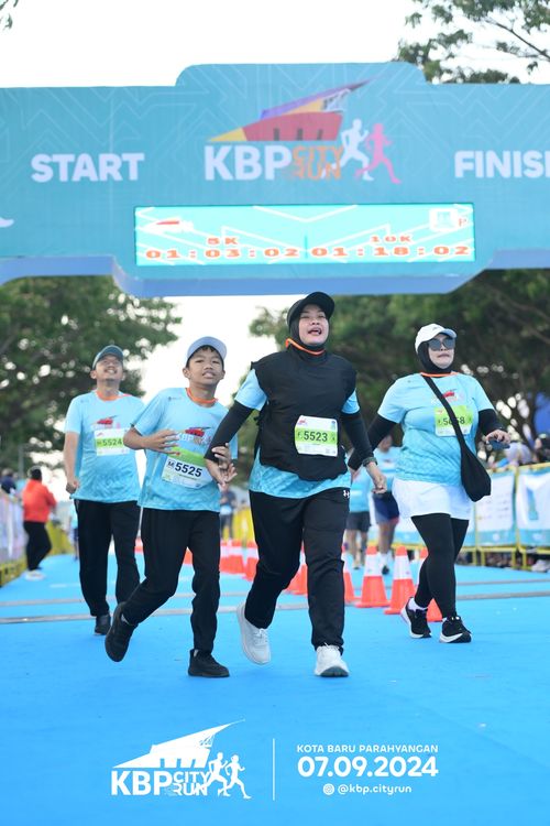 Race photo from KBP City Run 2024