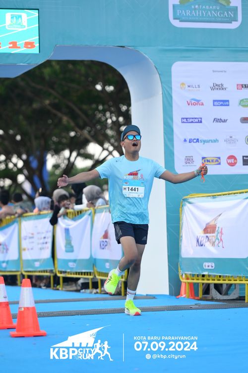 Race photo from KBP City Run 2024