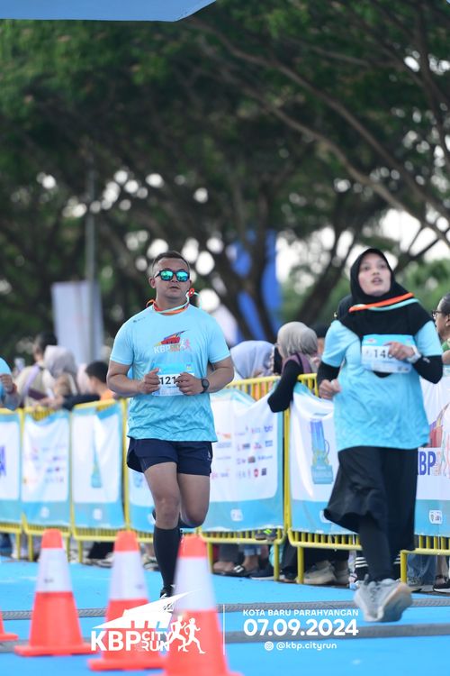 Race photo from KBP City Run 2024