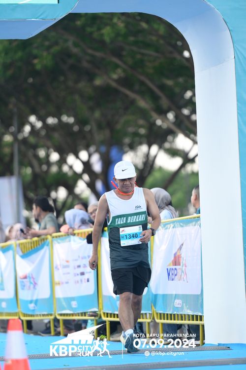 Race photo from KBP City Run 2024