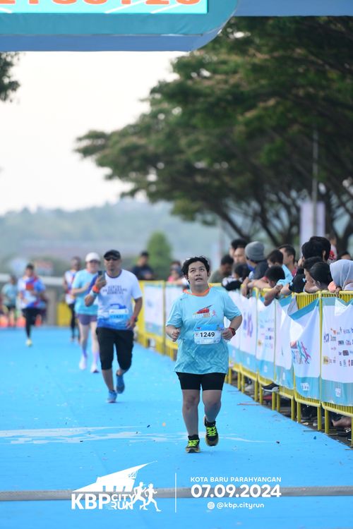 Race photo from KBP City Run 2024