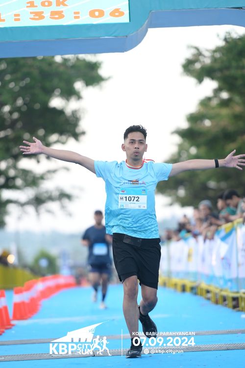 Race photo from KBP City Run 2024