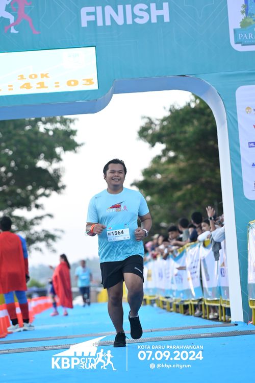 Race photo from KBP City Run 2024