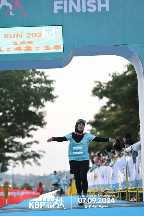 Race photo from KBP City Run 2024