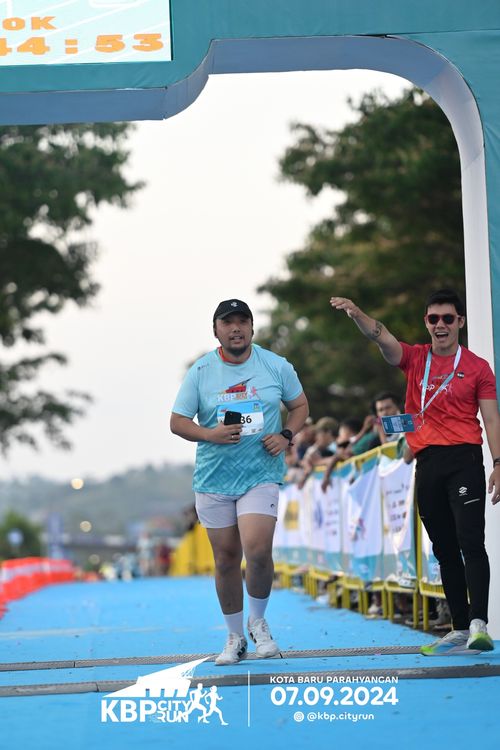 Race photo from KBP City Run 2024